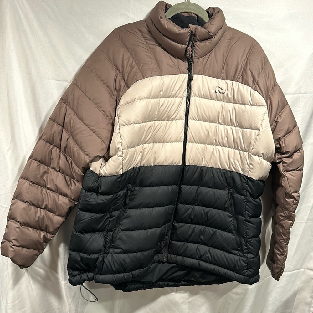 Down LL Bean Jacket 2X Plus multi color